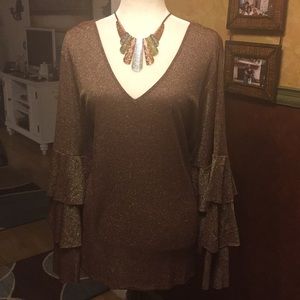 Beautiful bronze top